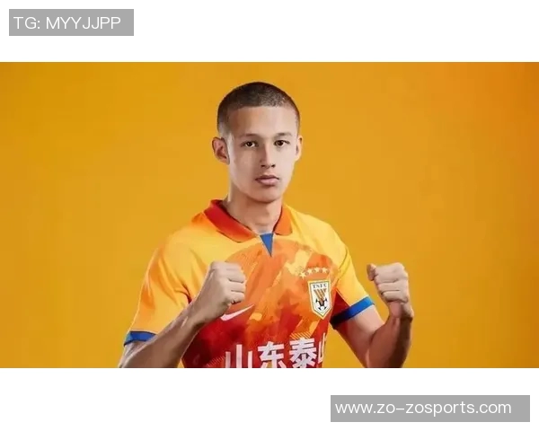 未来可期20岁泰山小将依木兰在收官战中成功迎来中超首秀 未来可期20岁泰山小将依木兰在收官战中成功迎来中超首秀