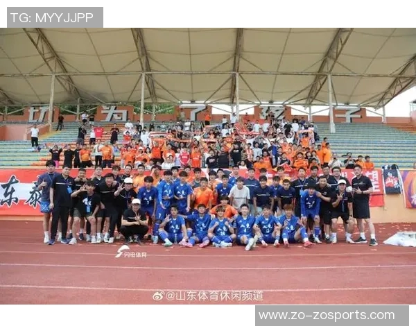 山东泰山B队于12月15日晚重返基地集结备战新赛季全力以赴再创佳绩 山东泰山B队于12月15日晚重返基地集结备战新赛季全力以赴再创佳绩